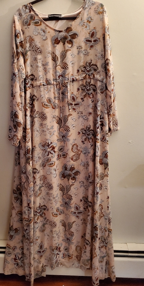 Long sleeved dress